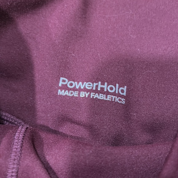 Power hold by Fabletics use measurements excellent used condition - Picture 5 of 6